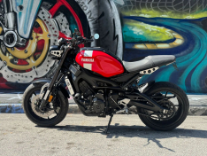 2018 YAMAHA XSR900