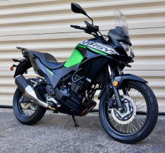 2025 KAWASAKI VERSYS 300 X