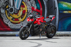 2023 DUCATI STREETFIGHTER V4