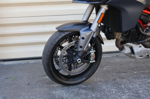 19-6-1.jpg 19-6-1.jpg