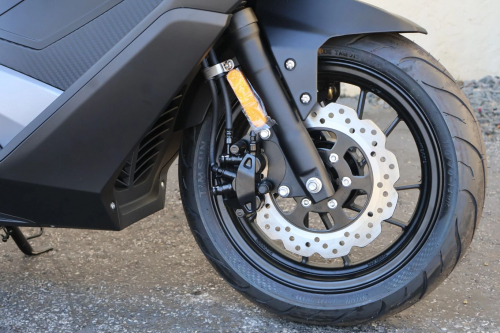 ia_1300000015-1.jpg ia_1300000015-1.jpg