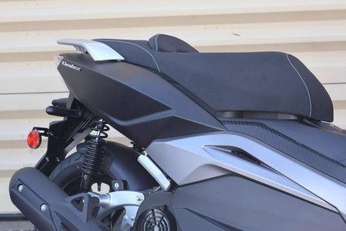 ia_1300000017-1.jpg ia_1300000017-1.jpg