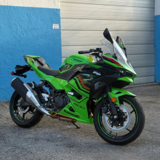 2024 KAWASAKI NINJA 500 KRT EDITION SE ABS